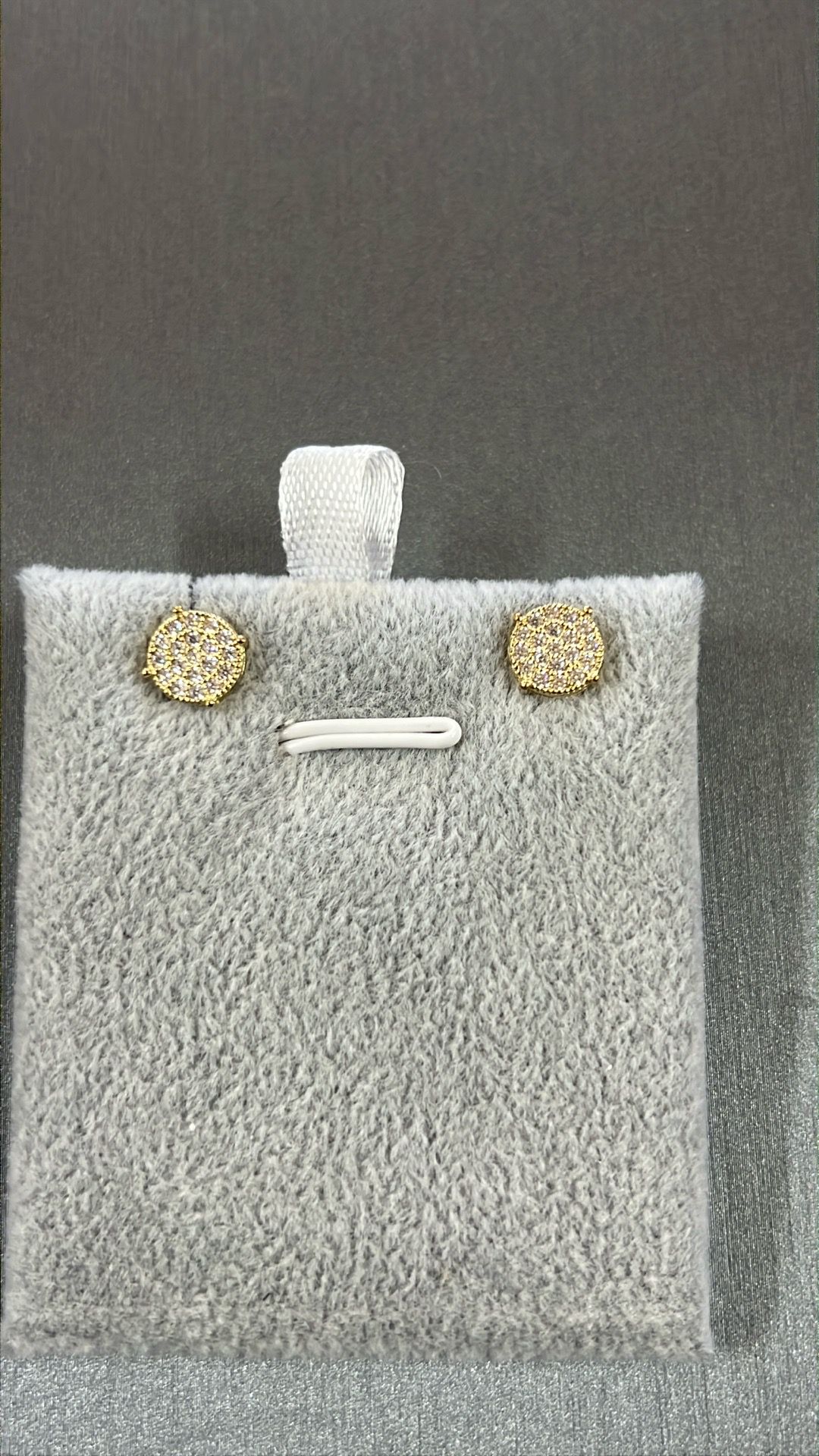 10K Yellow Gold Round Earrings With Cubic Zirconia Stones 2.0 Grams