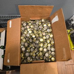 10,000 Stella Bottle Caps For Sale