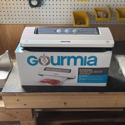 Gourmia Vacuum Seal Master 