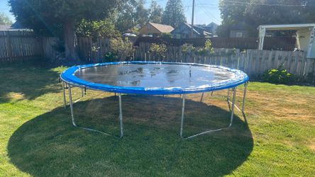 Trampoline