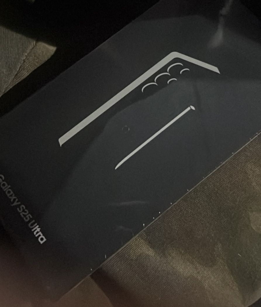 Samsung S25 Brand New Sealed
