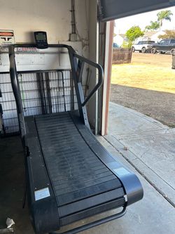 TruGrit Curved Manual Treadmill