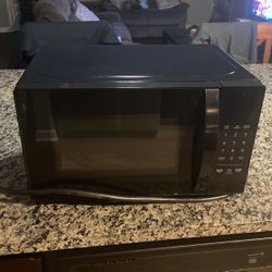 Alexa Microwave 75 $ Or BO