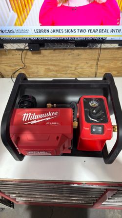 Milwaukee 18v compressor