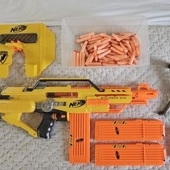 Green and Yellow Nerf N-Strike Stampede ECS Motorized Blaster w/ 8 Clips and 100+ Darts 2009