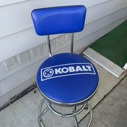 Kobalt Adjustable Hydraulic Stool Mechanic Seat Chair Work Shop Garage Bench