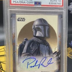 2021 Topps Mandalorian Pedro Pascal Auto Card PSA 8 Auto 10