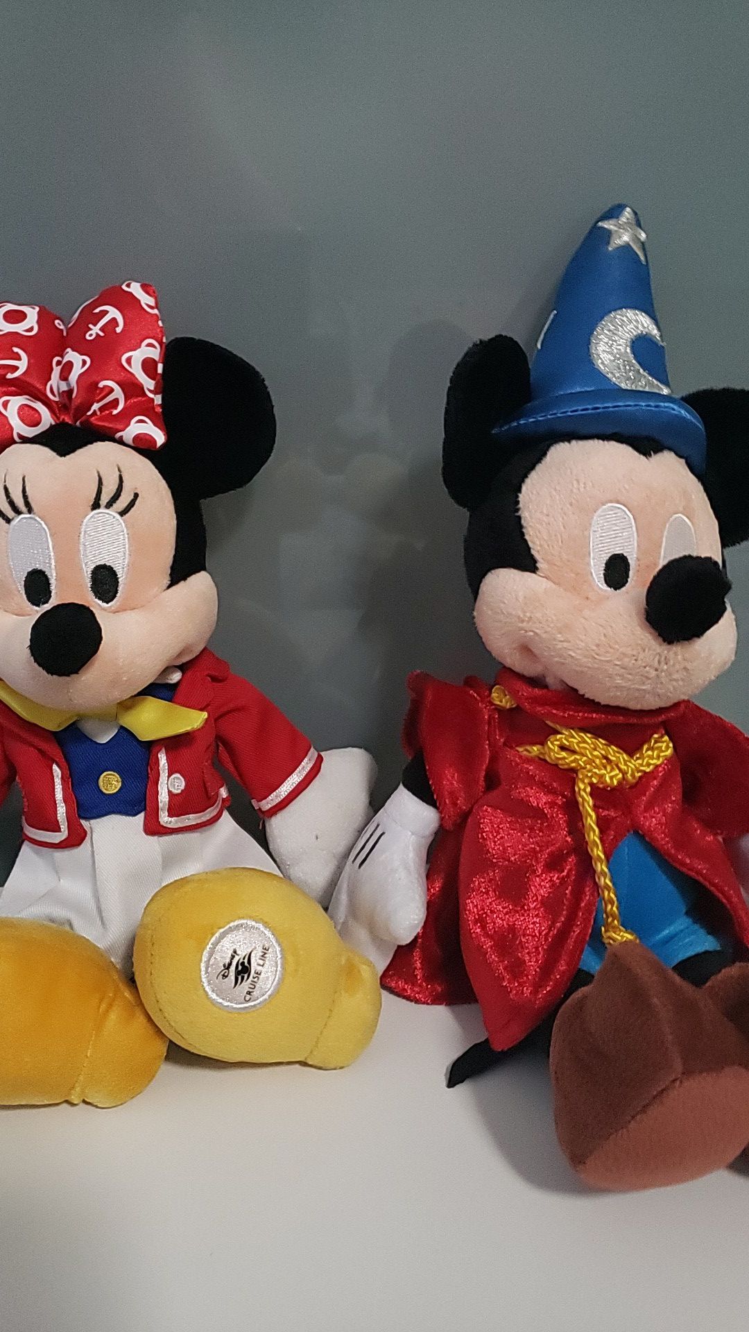 Micky and Minnie plushies