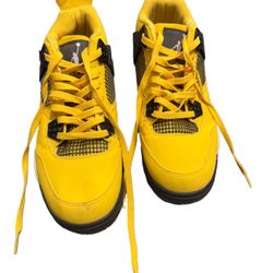 Jordan 4 Retro ‘ Lighting’