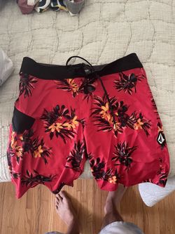 Boardshorts Size 34 - ($15/each)