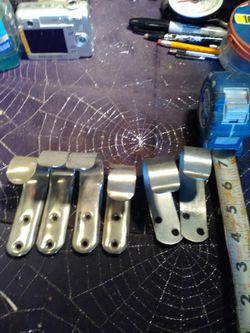 4 stainless steel and 2 galvanized hooks