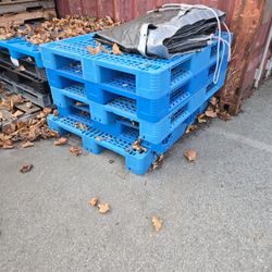 Pallets Each $15