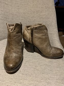 Womens Brown Leather Booties With Heel Womens Size 6