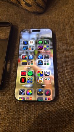 iPhone 16 pro max (256GB, unlocked, 91% battery life, perfect condition)