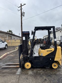 2000 Daewoo GC25P-3 Forklift
