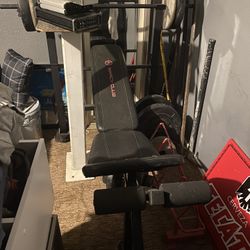 Weight Bench 