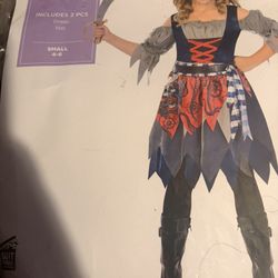 Halloween 🎃 Costumes 