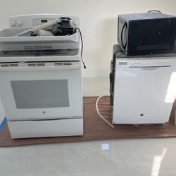 LG Stove And Dishwasher 