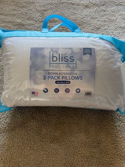 Pillows (2 pack)
