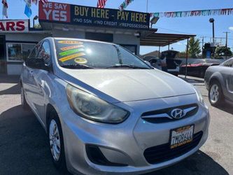 2013 Hyundai Accent