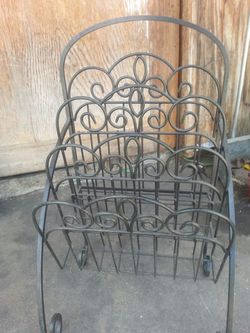 Magazine rack