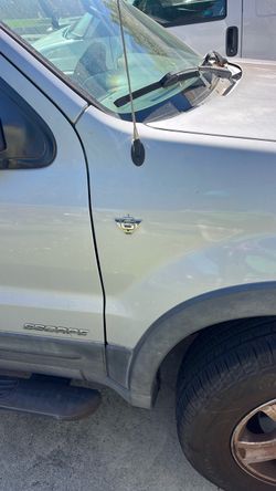 2002 Ford Escape