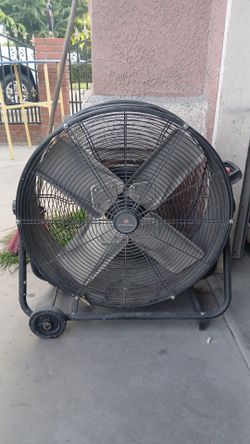 County line shop fan 24 Inch portable barrel fan