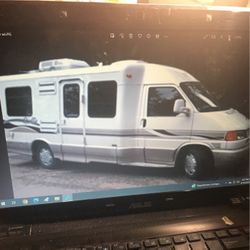 2001 Winnebago Rialta
