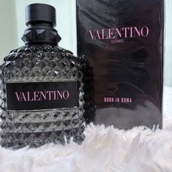 Valentino Born In Roma Perfume 