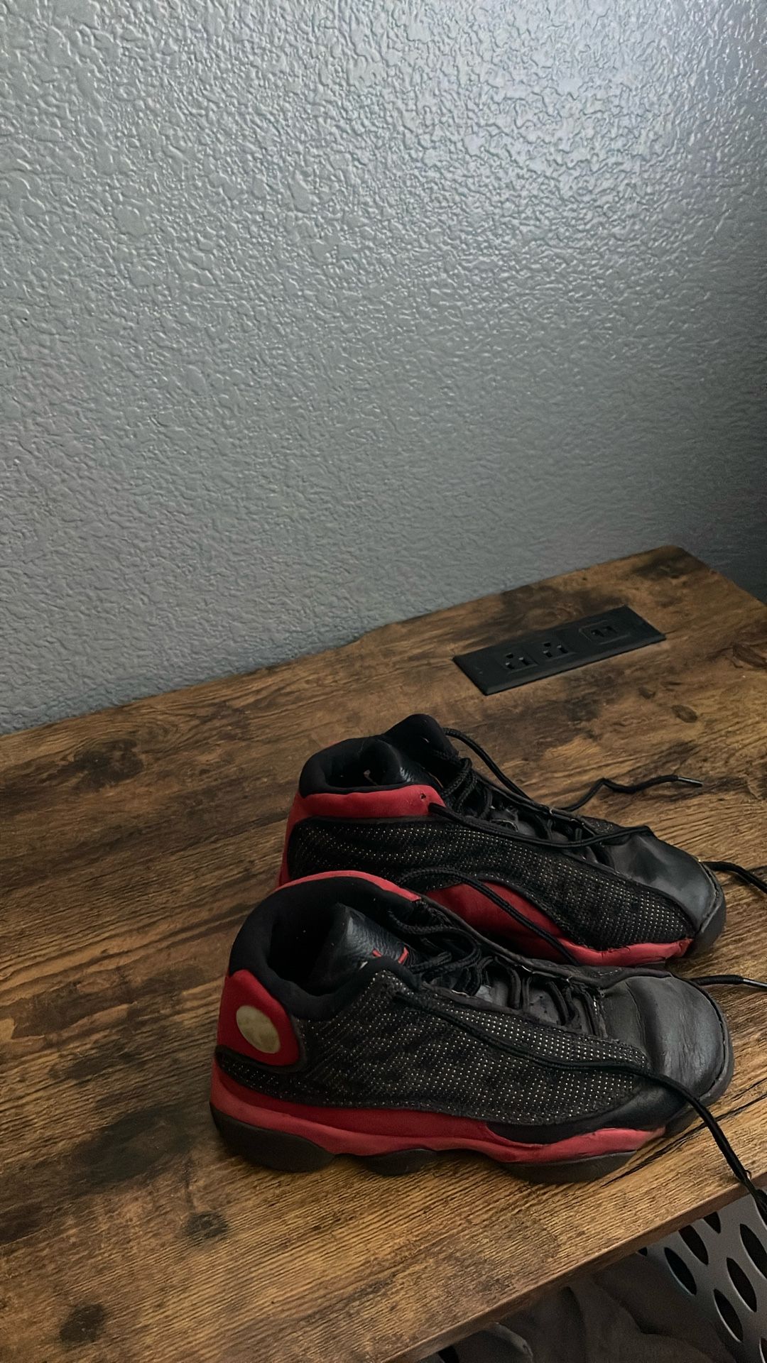 Jordan 13 Size 3.5 Y