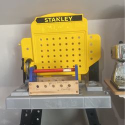 Toy 