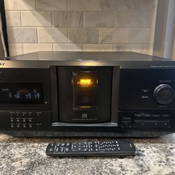 Sony CDP-CX235 Compact CD Player