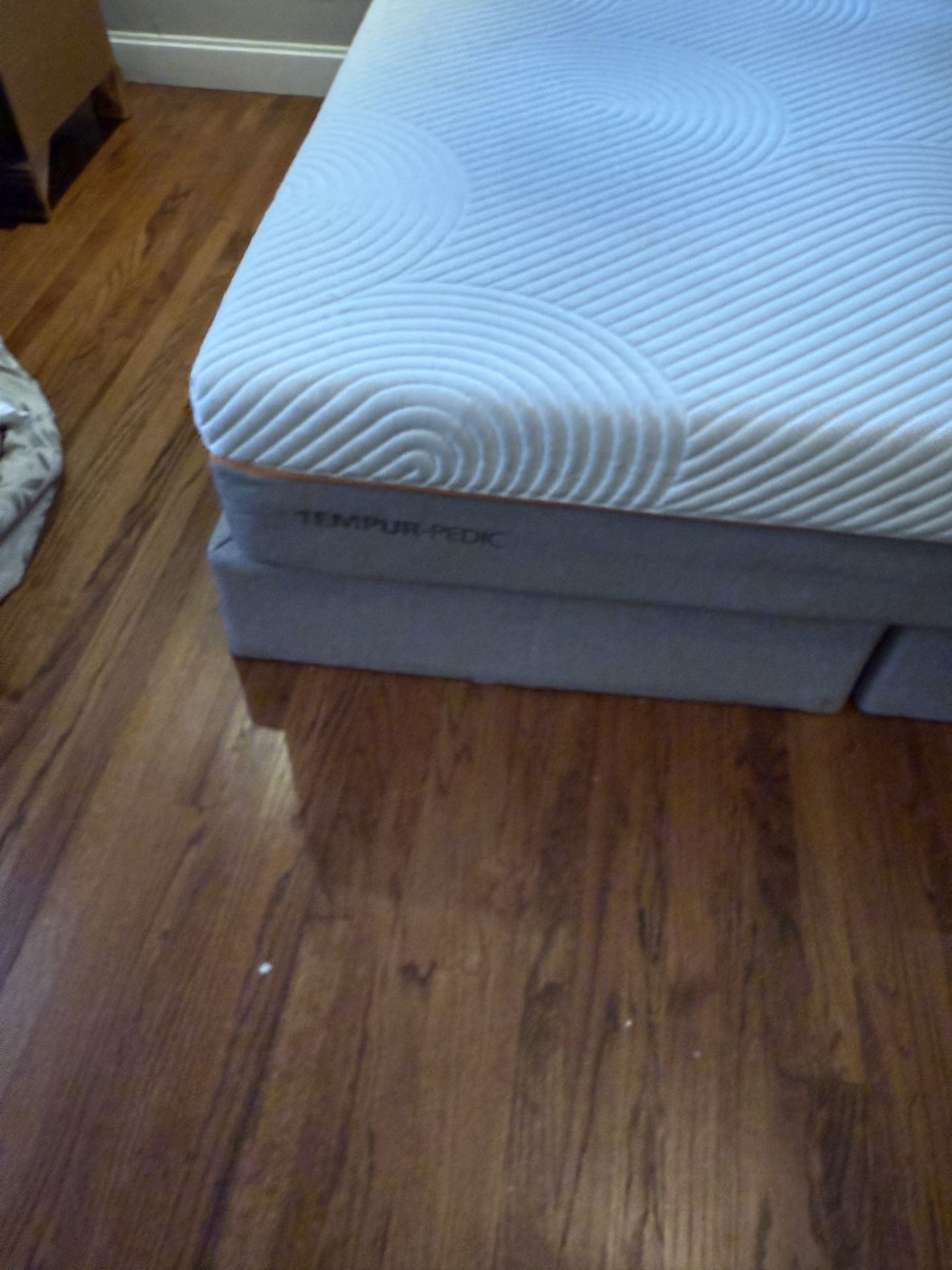 3 Piece Tempur-Pedic King Size Mattress 