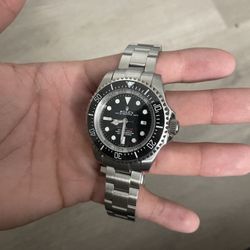 Seadwllr Sub Watch 