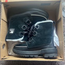 Snow Boots (SOREL) 