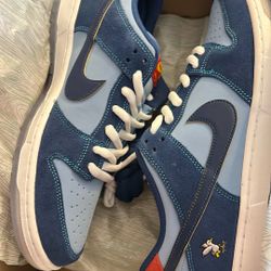 Nike Dunks WSS Size 11.5