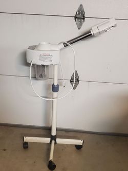 Facial steamer