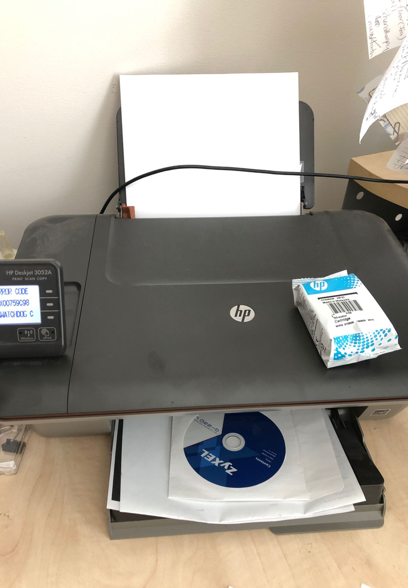 Printer HP Deskjet 3052a and new HP color 61 ink