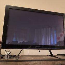 FREE Samsung TV w/remote - Works