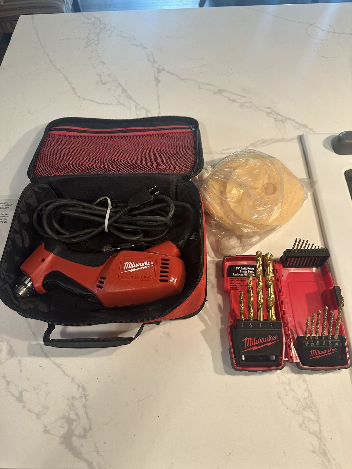 Milwaukee Heavy Duty Close Quarter Drill New With Buffer And Sanding Accessories $100