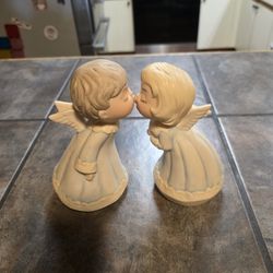 Kissing Angels