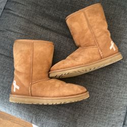 Ugg Breast Cancer Awareness Boots