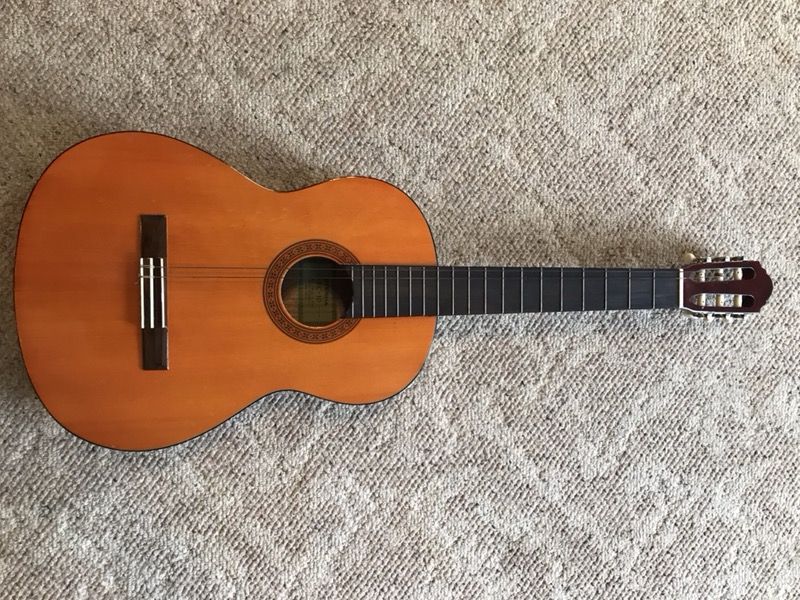 Vintage Yamaha Eterna EC-10 Acoustic Guitar