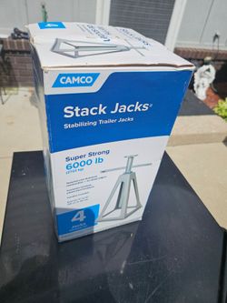 RV Adjustable Jacks
