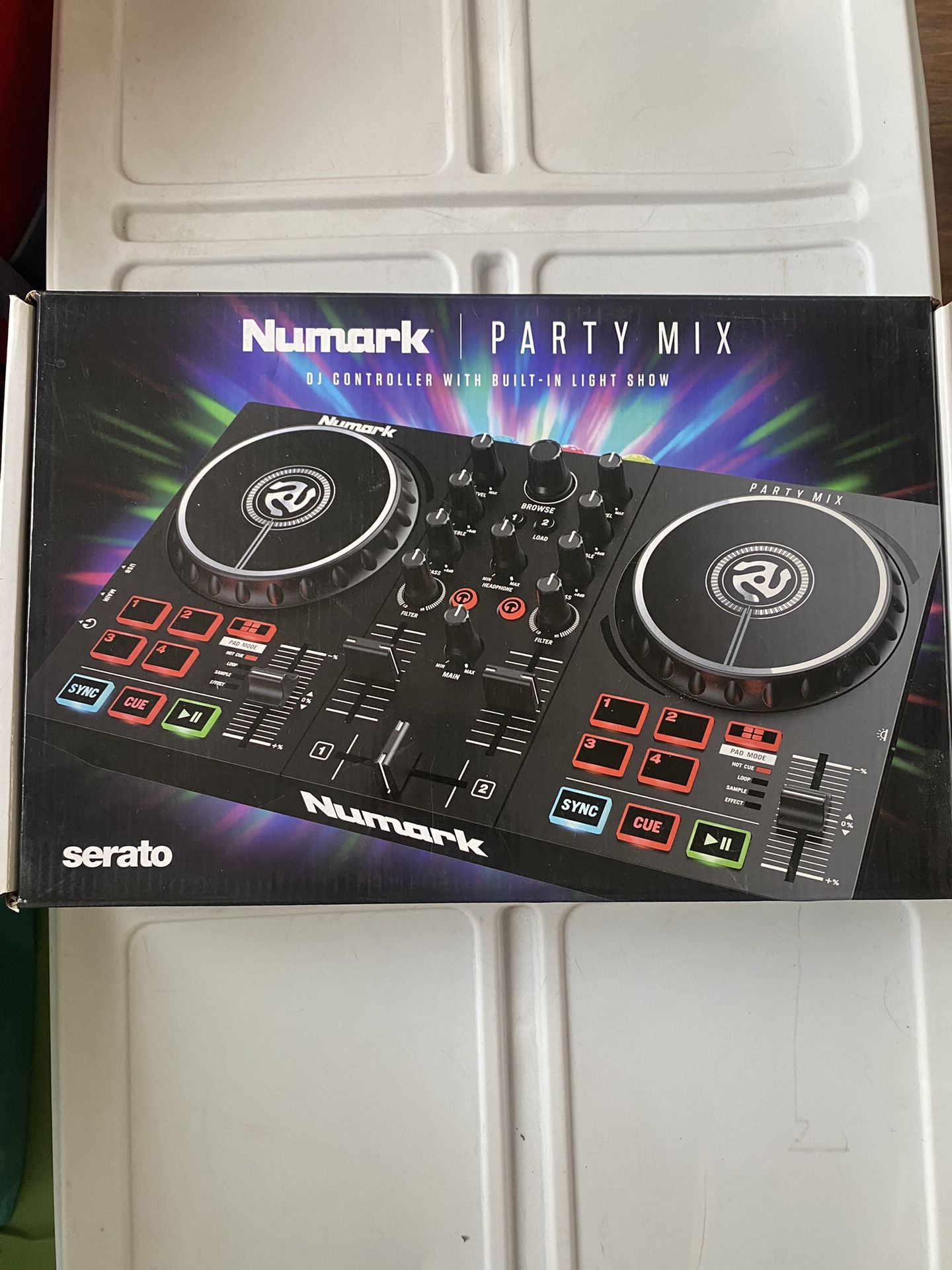 Numark Party Mix Serato Controller