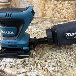 18V LXT Lithium-lon Cordless 1/4 in. Sheet Finishing Sander (Tool Only)