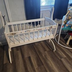 Vintage Bassinet