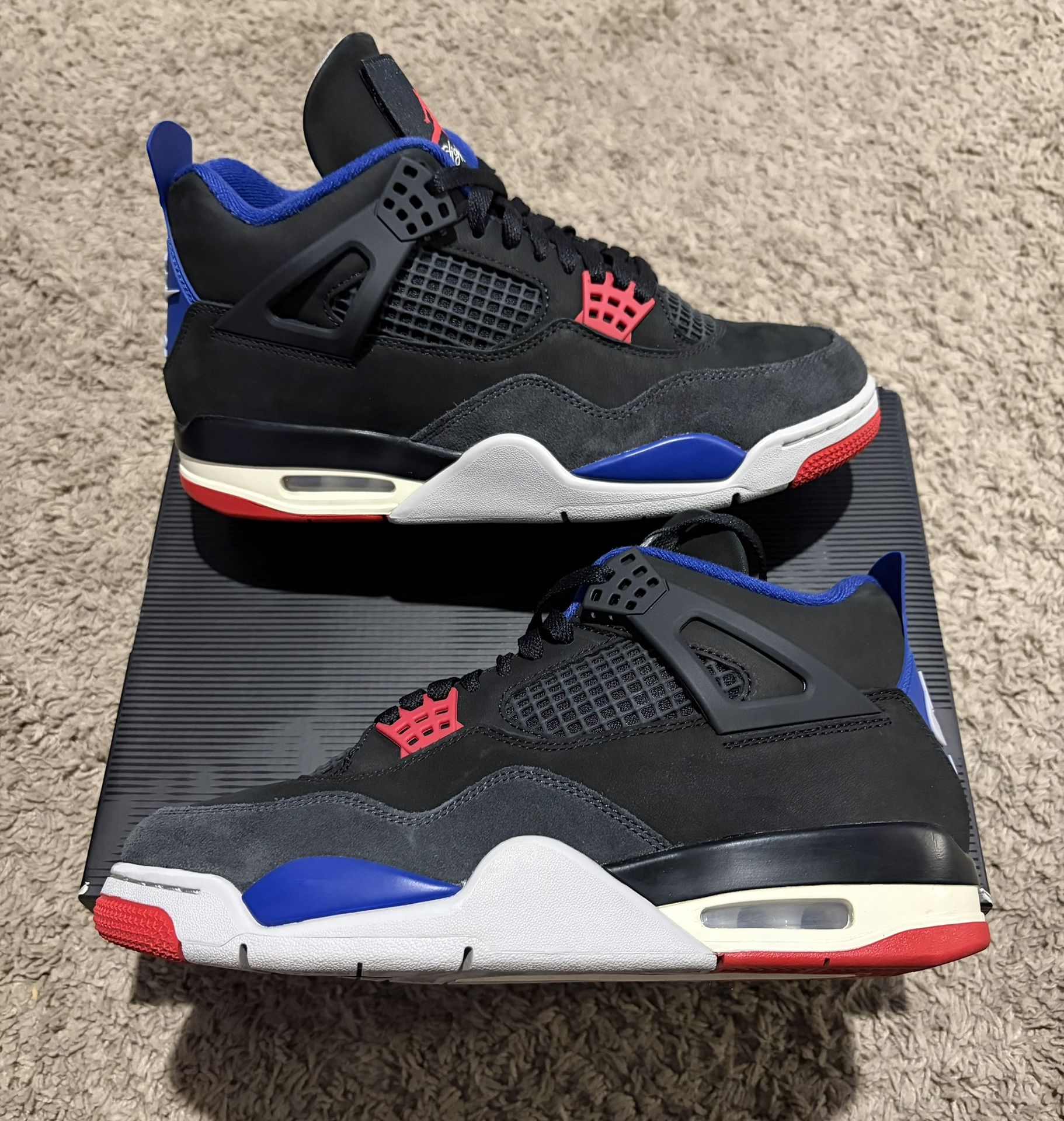 Air Jordan 4 Retro Men’s Size 9