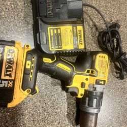 Dewalt 20 V Max XR Cordless Drill