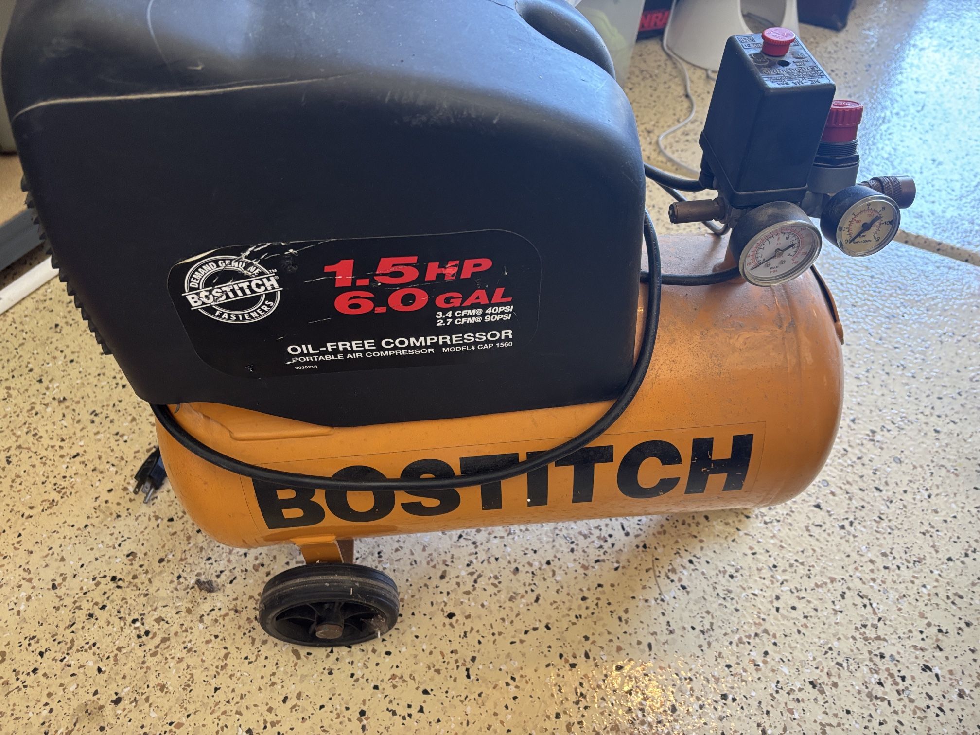 Air Compressor 6 Gal Bostitch Brand